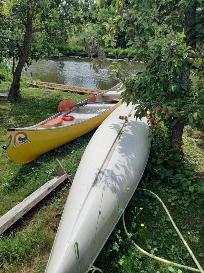 Pipowagen/Chalet De Oude Rijn Panzió Harmelen Kültér fotó