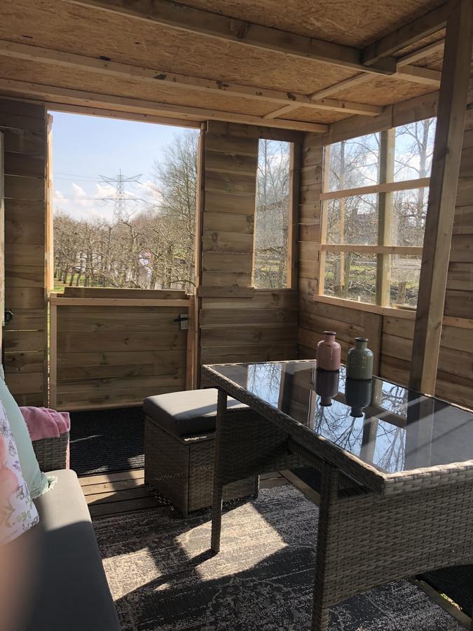 Pipowagen/Chalet De Oude Rijn Panzió Harmelen Kültér fotó